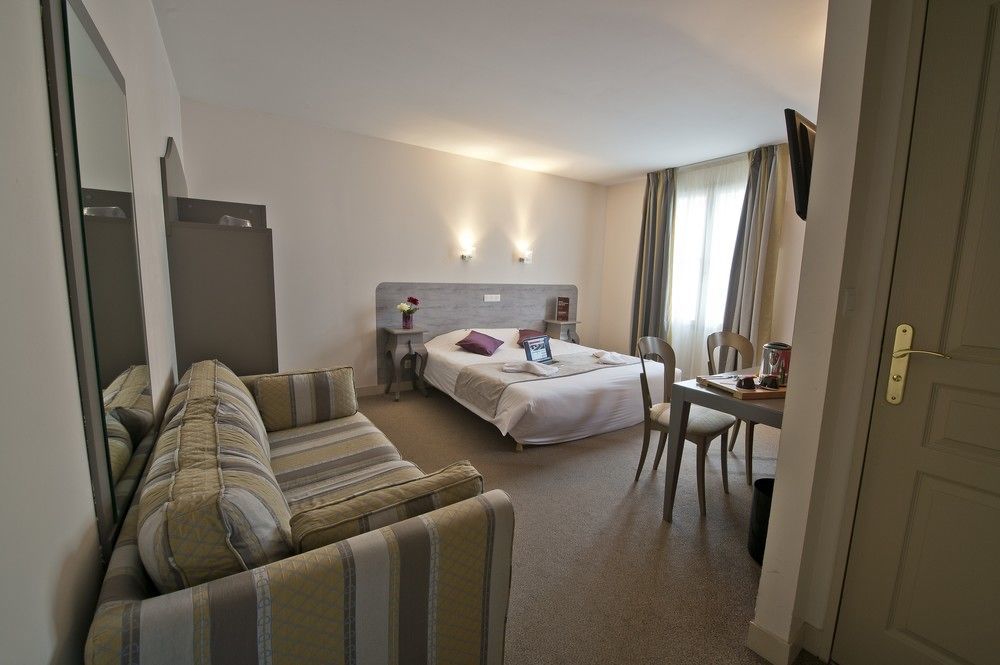 Hotel Quality Suites Maisons-Laffitte Paris Ouest ภายนอก รูปภาพ